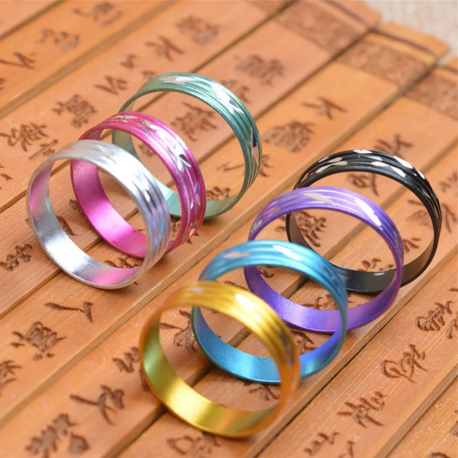 

1pcs Random Colorful Rings Steel Rose Gold Anti-allergy Smooth Simple Wedding Couples Bijouterie Unisex Gift