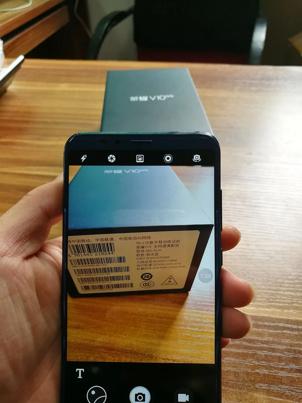 Смартфон Honor View 10 Android 8 0 V10 Восьмиядерный Kirin 970 OTA NFC сканер отпечатка пальца 5 99