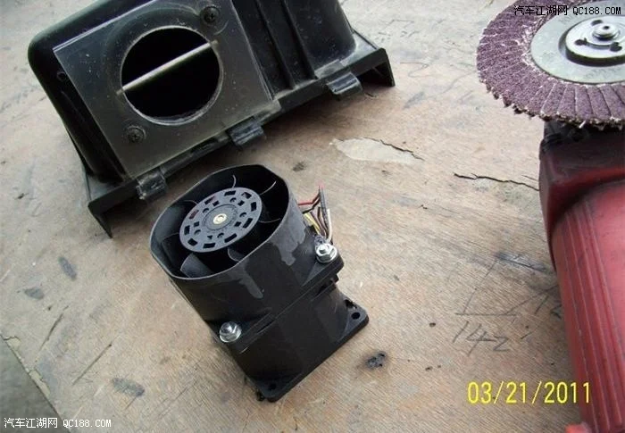 12V 4A Автомобильный Электрический электронный турбокомпрессор изменение для того, чтобы увеличить мощность насилие вентилятор с автозапуском и модернизации