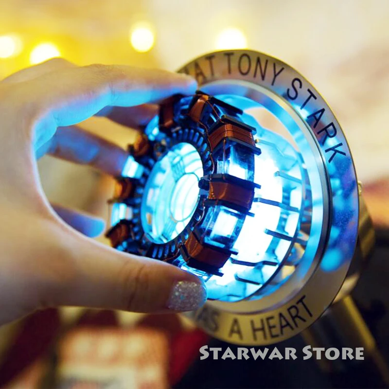

Reactor Endgame cool1:1 scale Iron Man Arc Reactor A generation of glowing iron man heart model with LED Light Action Figure Toy