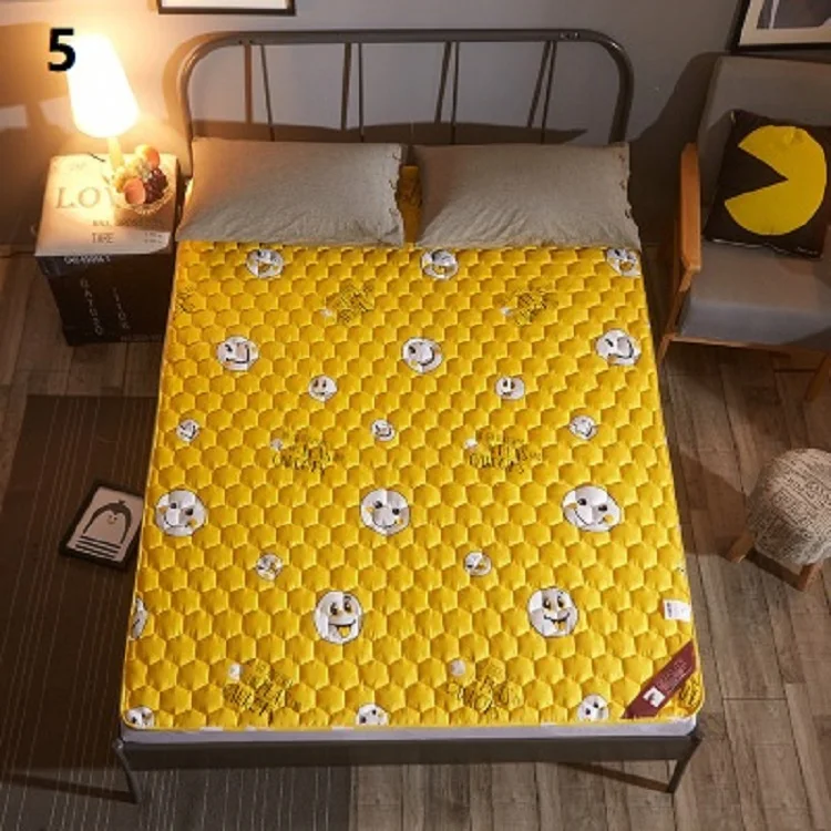 4483705207_937182847.400x400