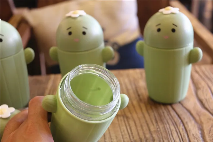 4613257842_701106361