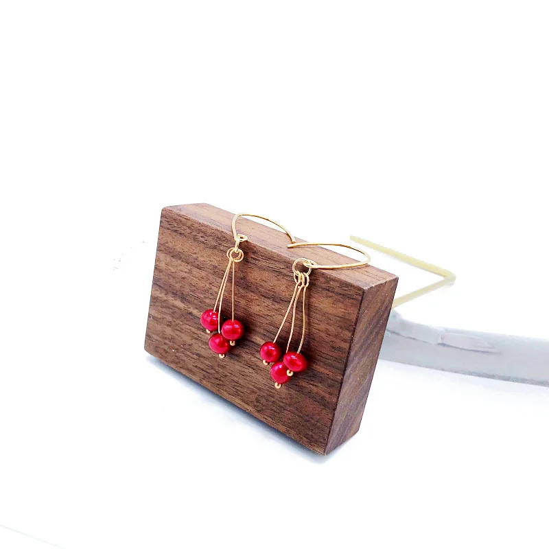 10335849667_418100057