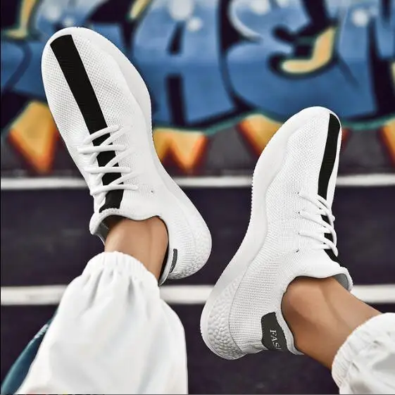 

Summer Women And Mens Running Shoes Fashion casual sports running shoes cool of man running
