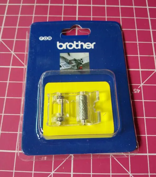 

Domestic Sewing Machine Parts Presser Foot Leather Roller Foot #722 For Brother Machine