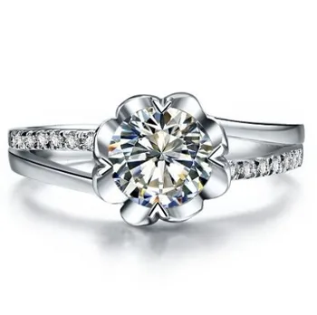 0.5Ct Blossom Pure 925 Silver Platinum Plated Ring Certified NSCD Excellent Diamond Rings for Women Engagement Wedding Jewelry
0.5Ct Blossom Pure 925 Silver Platinum Plated Ring Certified NSCD Excellent Diamond Rings for Women Engagement Wedding Jewelry