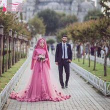 Red Muslim Long sleeve Wedding dresses elegant Arabic bridal Dresses with Hijab 3D flower vestido de noiva princesa Z487