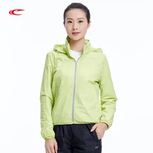 SAIQI куртка для бега для женщин Водонепроницаемая плюс размер спортивная куртка для бега одежда на молнии тренировочные весенние спортивные куртки 216528