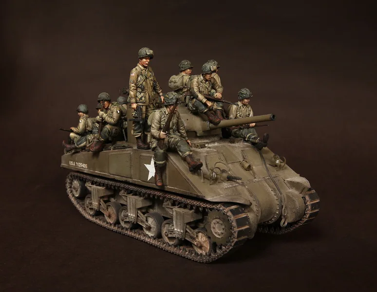 1/35 модельная фигурка из смолы набор нераскрашенные 764(14 фигур без бака)|Наборы для