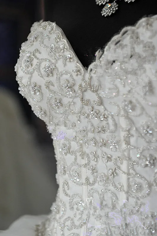 china bordado del corsé del vestido de bola vestidos de lujo perlas
