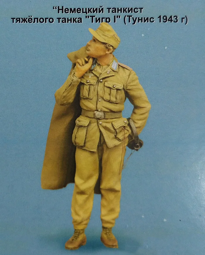 

1/35 Assembly Resin Figure kit Russian Tanker