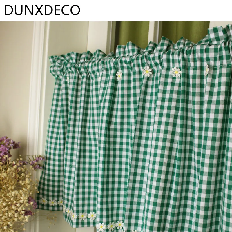 

DUNXDECO Short Curtain For Kitchen Door Half Cortinas Country Style Green Check Daisy Flora Embroidery Cotton Rideau Home Decor