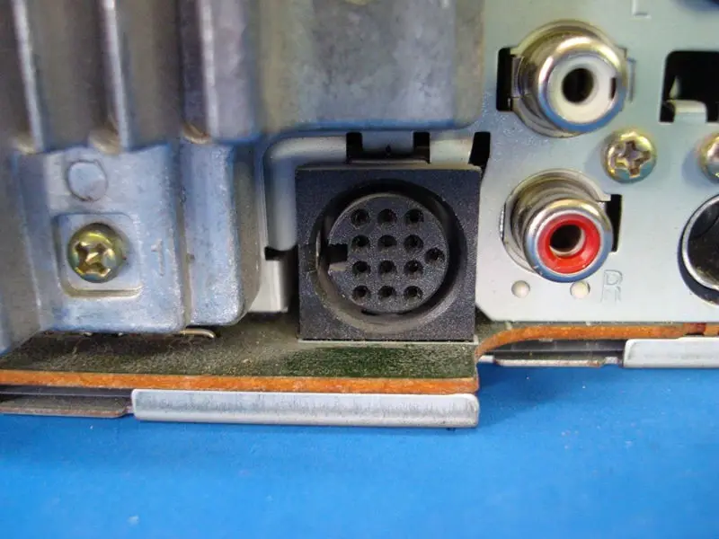 Kenwood Car Stereo 13 Pin Connection