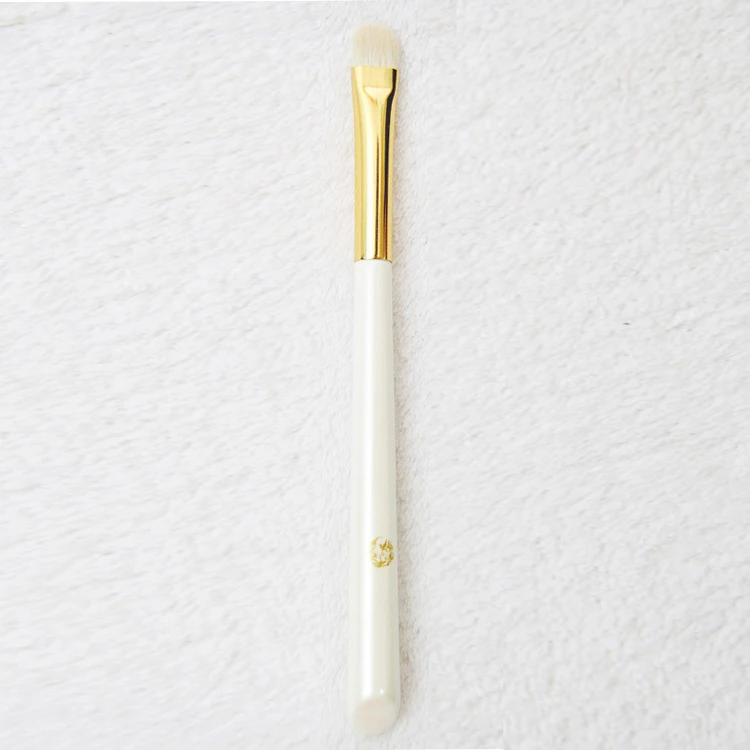 

M105 Professional Make Up Brush Medium Eye Shadow Brush Manually Bundled Soft Natural Goat Hair Makeup Brushes