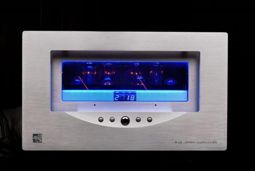 J 013 JUNGSON V 66 Vacuum Tube Integrated Amplifier