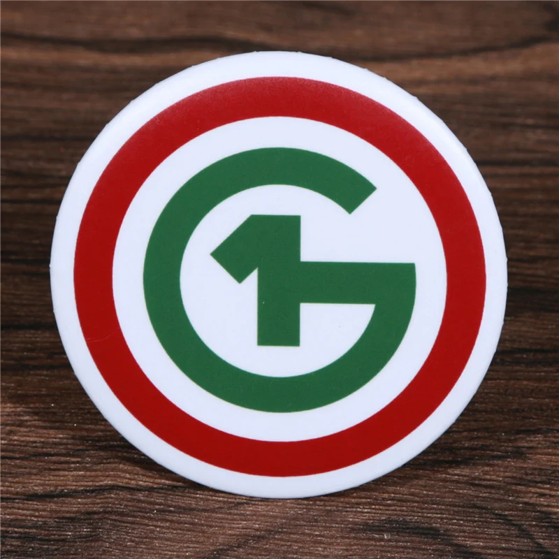 

O1G Brooch Pin Hungary Badge 5.8CM Colorful Model
