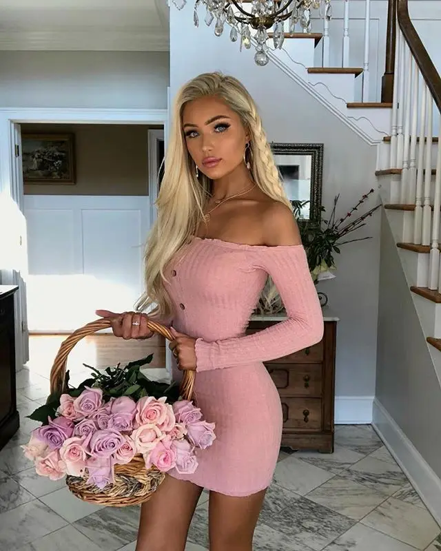 (4)