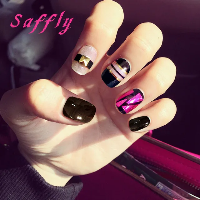 24pcs Beauty Short Fake Nails Full Cover European Simple Manicure 24pcs Beauty Short Fake Nails Full Cover European Simple Manicure Gel Faux Ongle Naturelle For