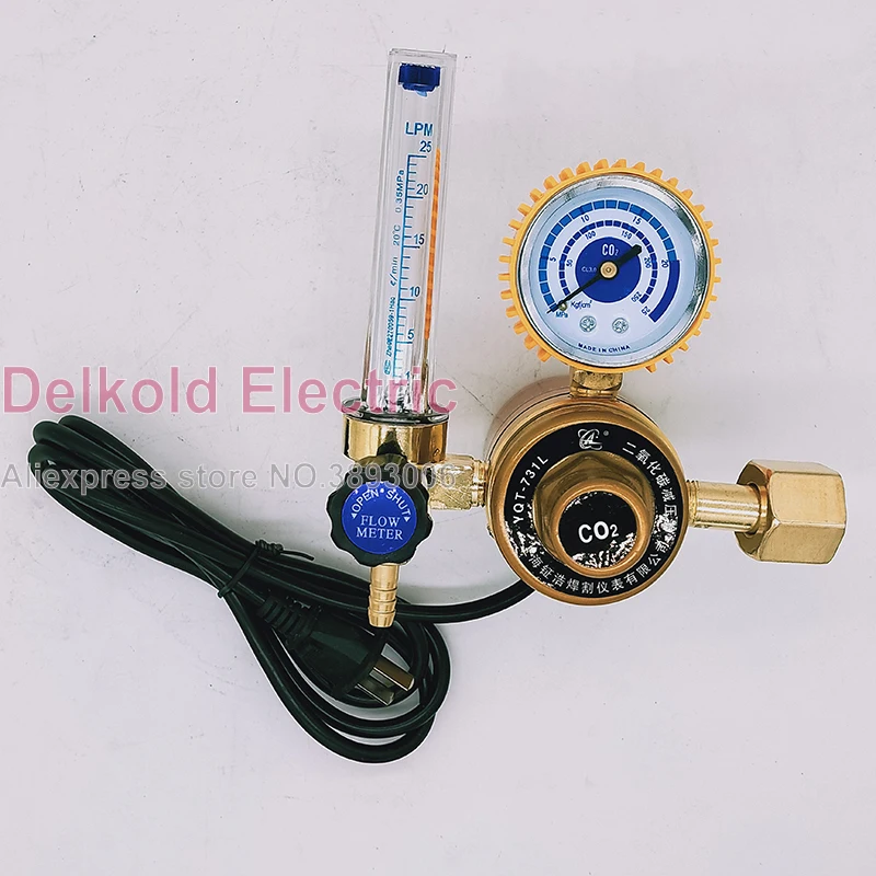Carbon dioxide heating pressure regulator