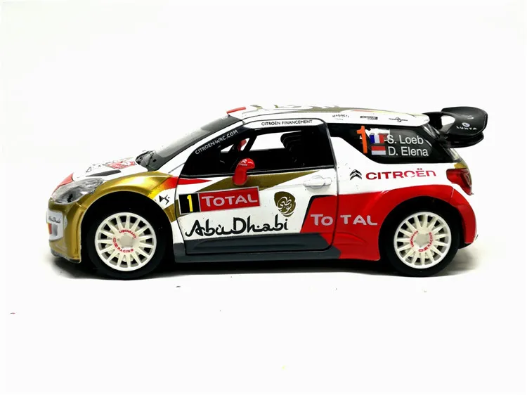 1:26 Citroen DS3 WRC литая под давлением модель автомобиля с выдвижной спинкой игрушечный звуковой светильник электронная модель автомобиля детские игрушки