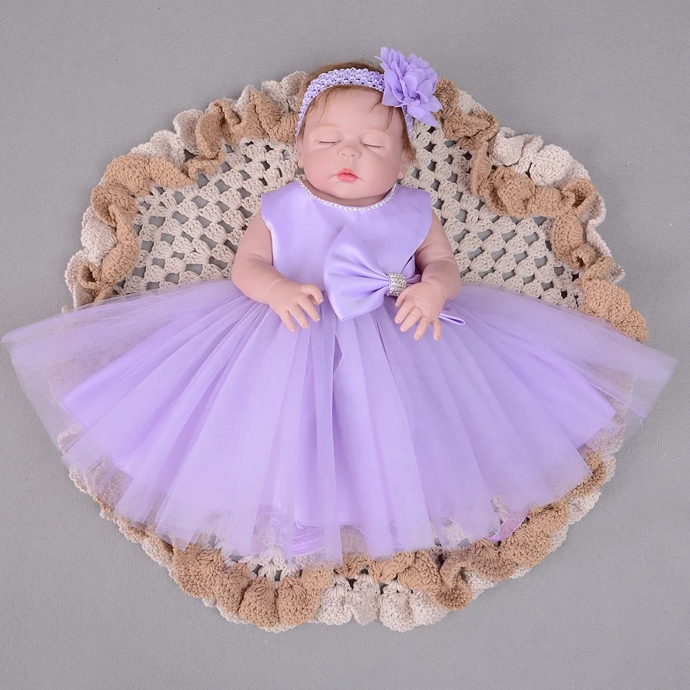 Настоящее 55 см полное тело силиконовые reborn baby doll игрушки с несколько цветов платье Реалистичная Спящая кукла-реборн принцесса девочка подарок