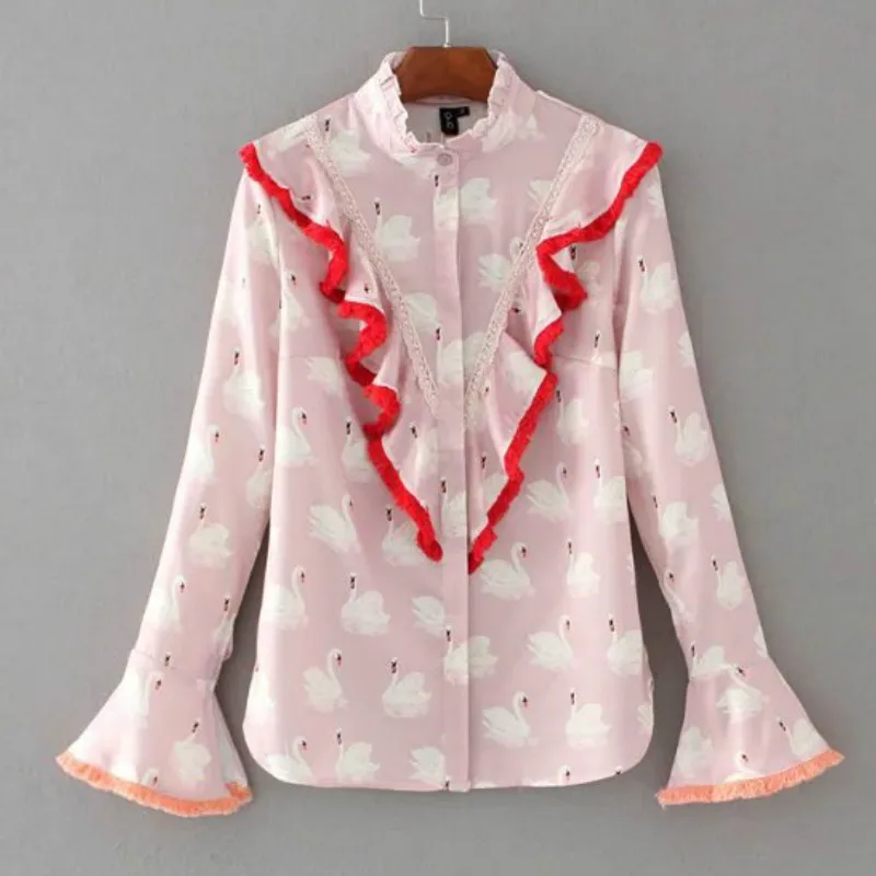 flared collar shirt