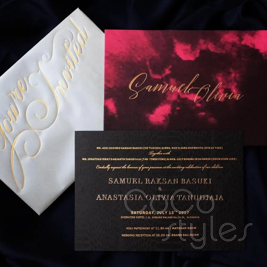 

Cocostyles bespoke modern gold foiling colorful printing invitation card with tracing paper envelope for business conference
