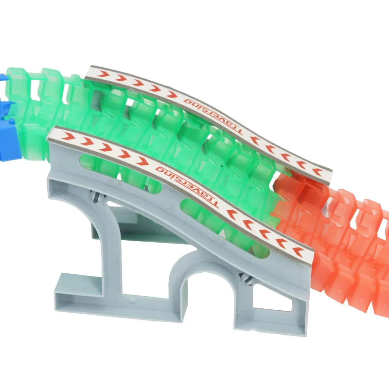 240 قطعة السحرية المسار جمع هدايا أعياد ميلاد للأطفال الكهربائية متوهجة سباق DIY LED سيارات لعبة الأطفال لعب للبنين Grils