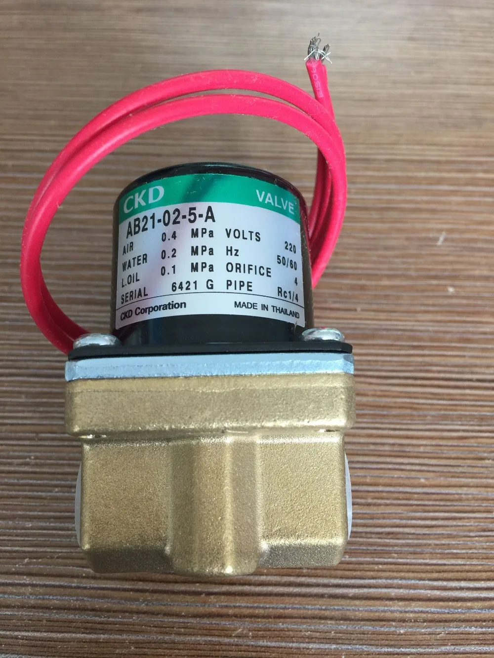 

solenoid valve AB21-02-5-A-AC220V Direct acting 2 port solenoid valve (general purpose valve)