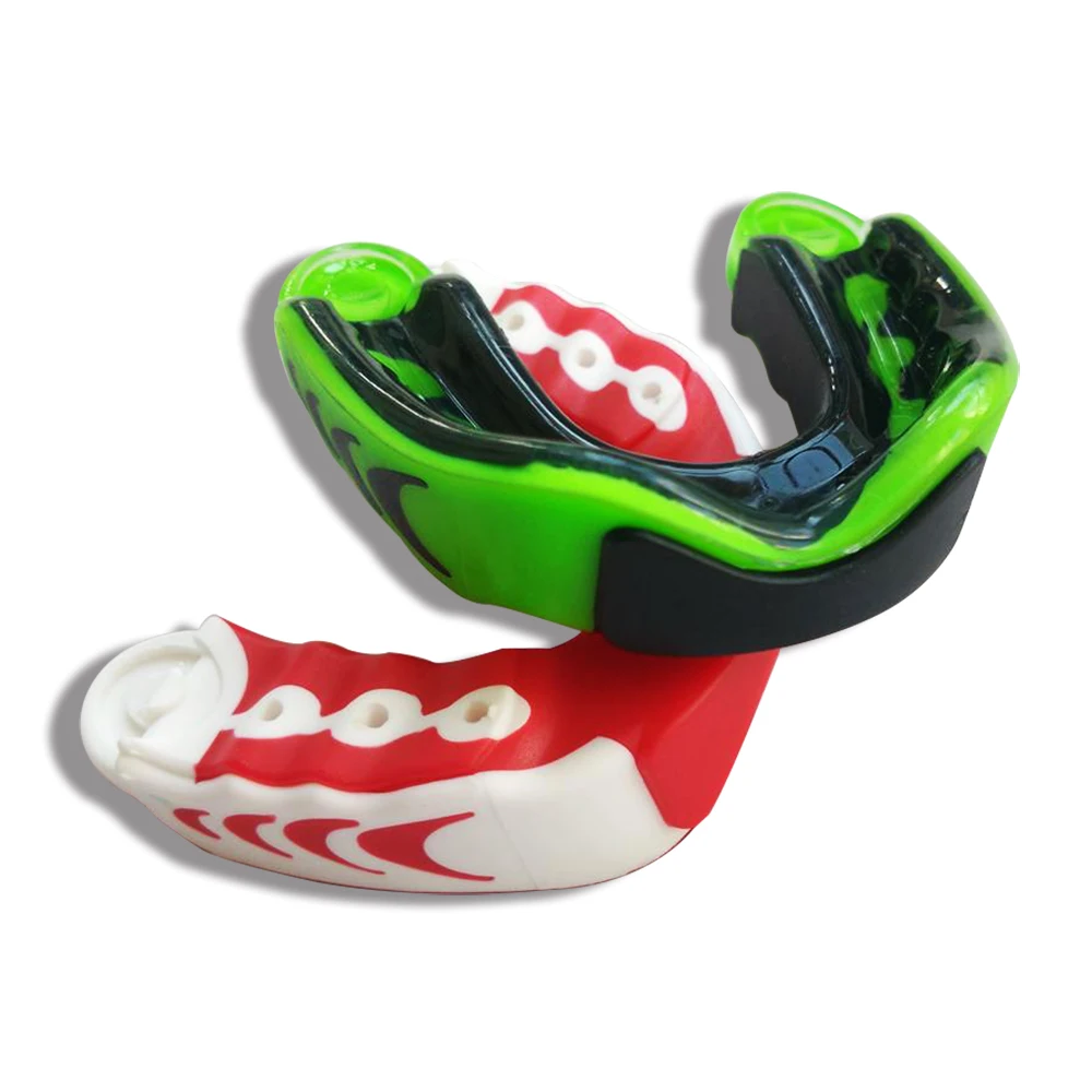 Grado Profesional boca guardia 3 capas Gum Shield dientes Protector de boxeo Muay Thai baloncesto fútbol deporte guardia