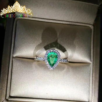 

100% 18K Gold Lab Created Emerald and Moissanite Diamond Ring With national certificate Em-003