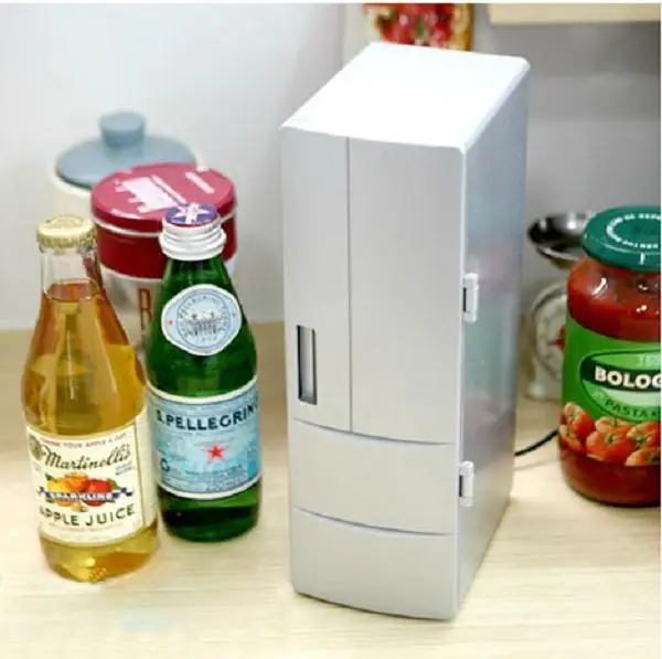 Mini USB Fridge Small Refrigerator Computer Icebox Car Refrigerator USB