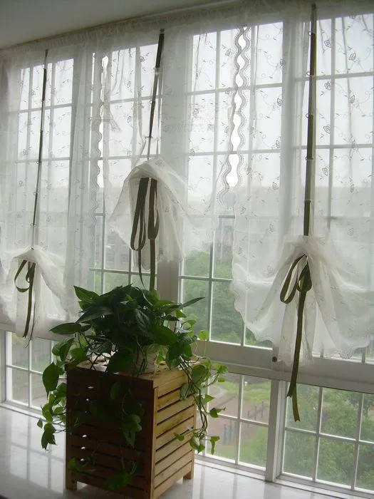 

1 Panel White Embroidery Roses Wavy Edge Adjustable Height Translucidus Terri Wong Balloon Curtain The Finished Curtain