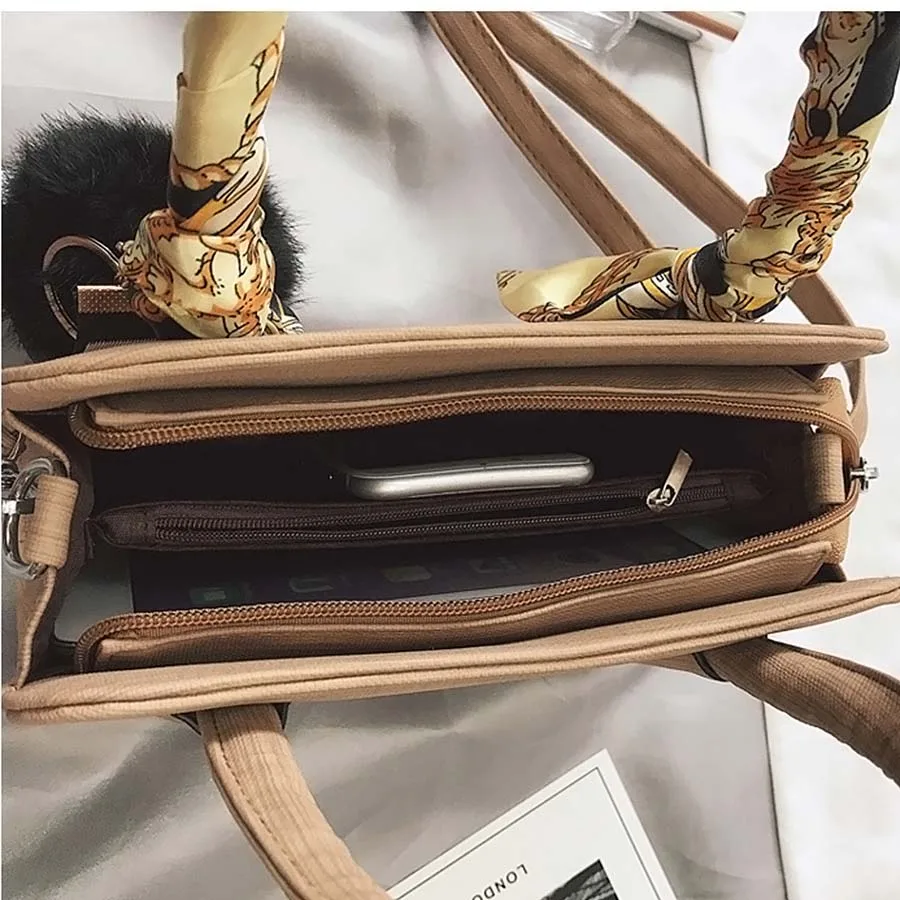 LAN LOU bolsos de hombro para mujer 2019 nueva moda bandolera bolsos de lujo Bolsos De Mujer diseñador de viaje Bolsa De Bola de Pelo