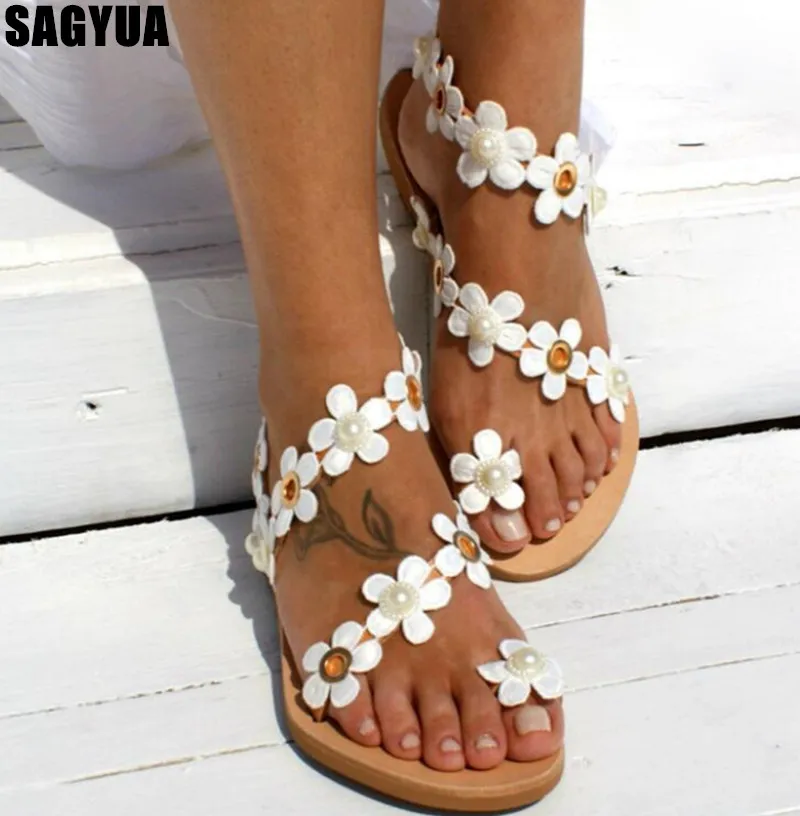

New women shoes summer flat Casual shoes ladies open toe Flower fashion shallow shoes big size Clip toe Beach woman sandals Z197