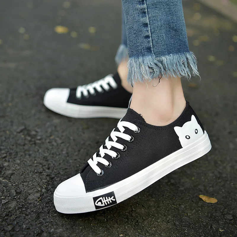 

Women Sneakers 2018 New Arrivals Fashion Cat Lace-up Black/white Woman School Shoes Original Shallow Casual Canvas Shoes Women