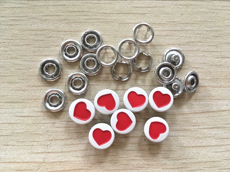 Custom Heart Print 100 Sets 9mm Cap Prong Ring Press Studs Snap
