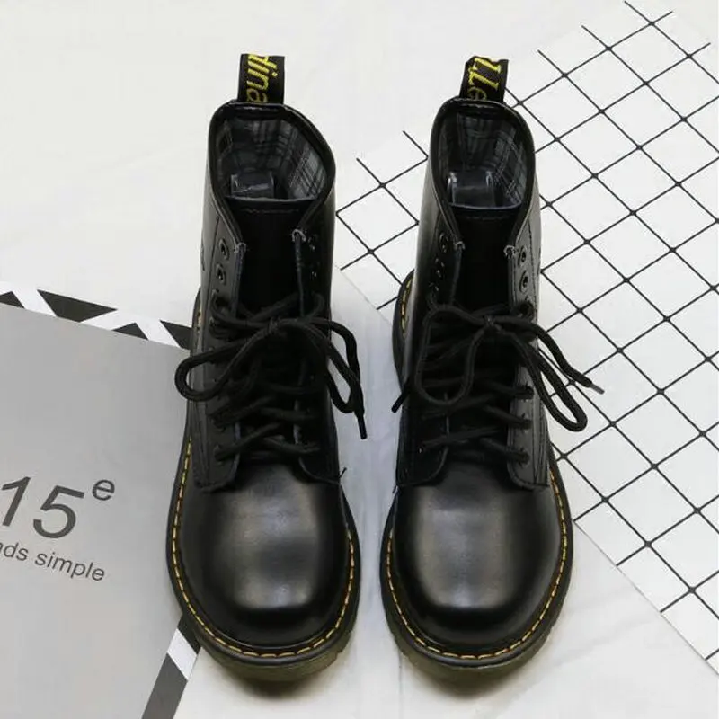 Skup Moda Retro kobieta platforma skóra antypoślizgowe futro na zewnątrz buty motocyklowe krowa mięśni zimowe krótkie buty kostki zimowe UU 59