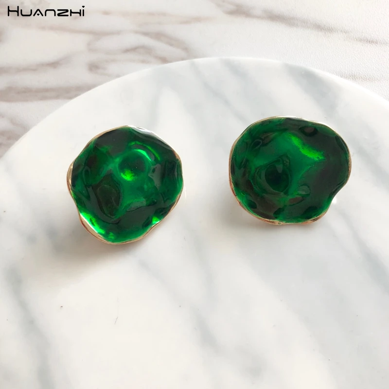 

HUANZHI Creative New Green Glaze Lotus Leaf Gold Metal Bump Irregular Geometric Circl Stud Small Earrings for Women Girl Gift