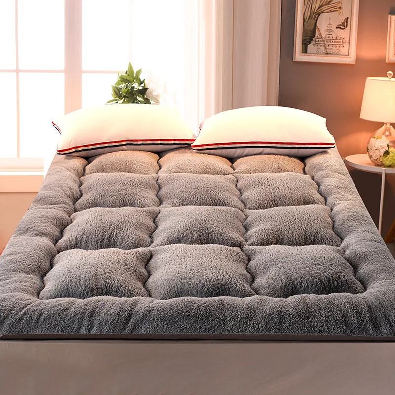 10 cm thick, warm soft and comfortt mattress, bedding,single double Hotel mattress