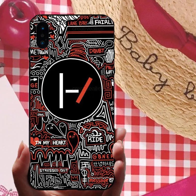 Черный мягкий чехол для телефона Twenty One Pilots для iphone XS MAX XR 7 8 8plus 6s X Fundas 21 Band collage Coque Fundas Shell Capa - Цвет: TPU