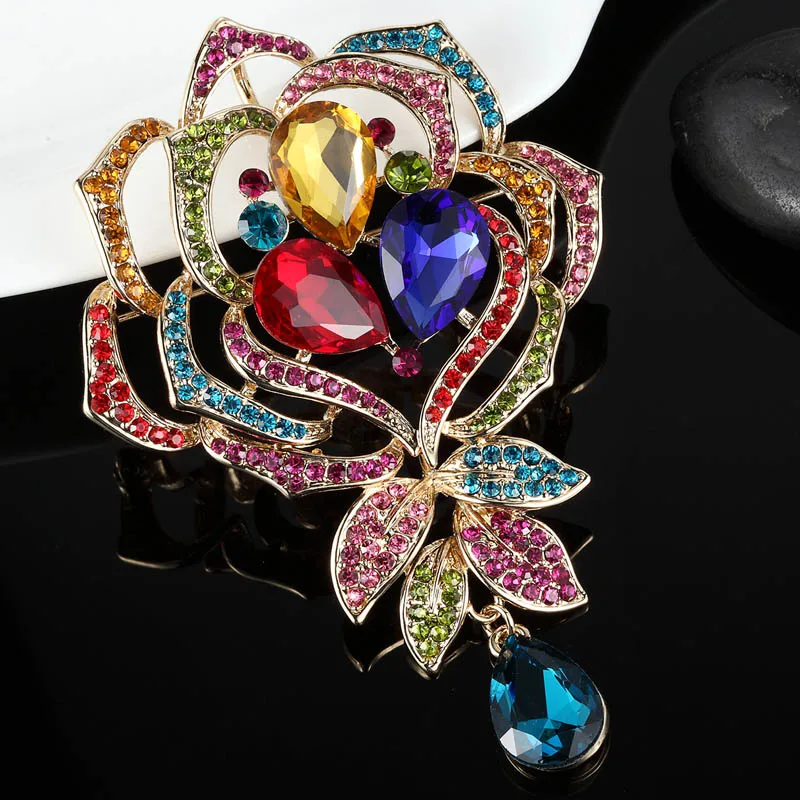 Blucome Big Size Flower Brooches For Women Wedding Jewelry Collares Rhinestone Crystal Pin Brooch bijoux Nice Bags Accessories