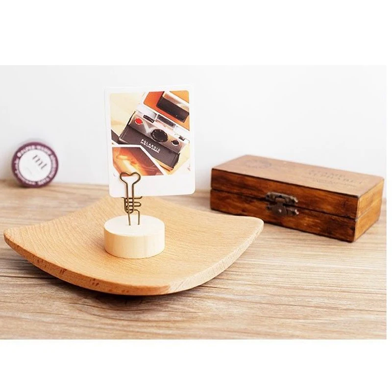 

Star Creative Round Wooden Iron Photo Clip Memo Name Card Pendant Furnishing Articles Picture Frame Message Wooden Clips
