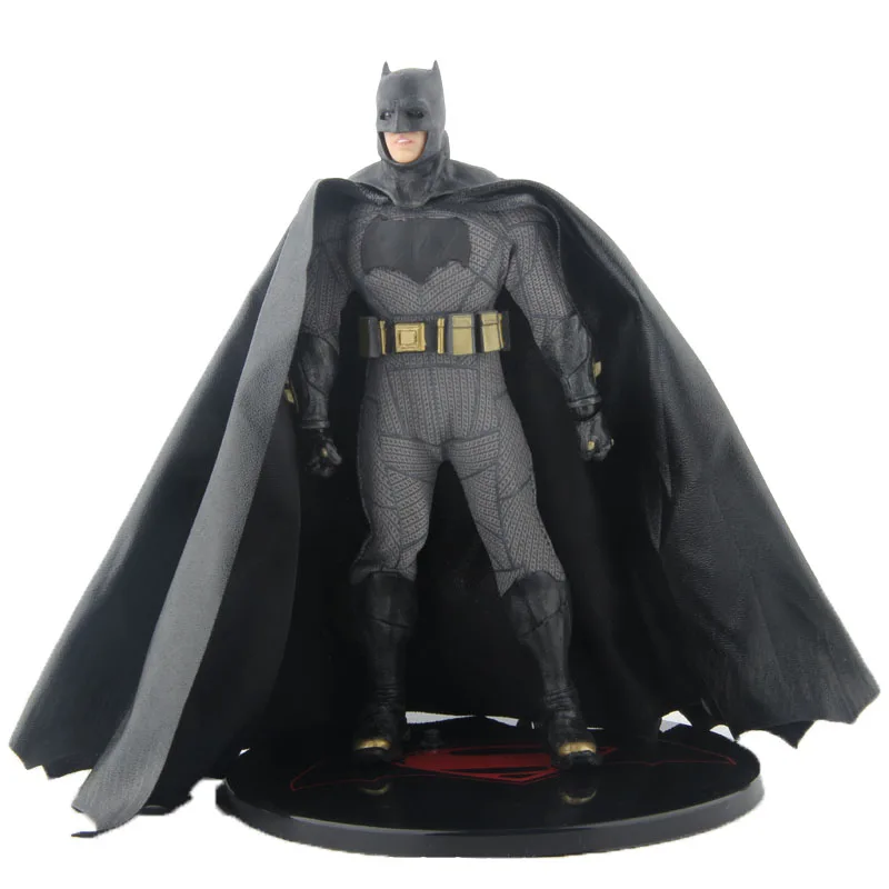 

Mezco DC Batman One:12 Collective 6" Action Figure