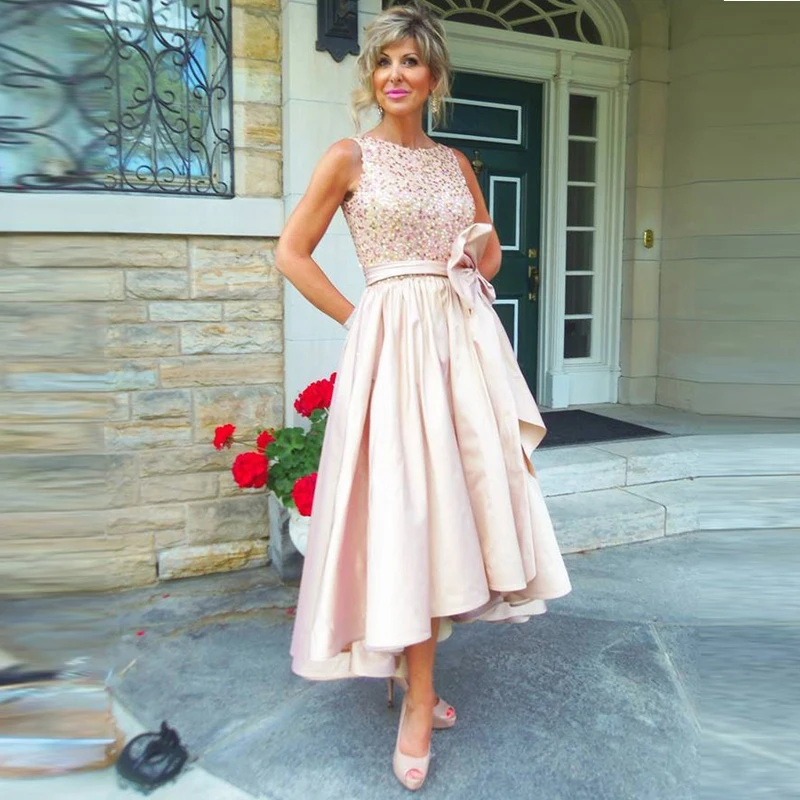 New Arrival pink Satin Ruffle Beaded Top Mother Of The Bride Dresses