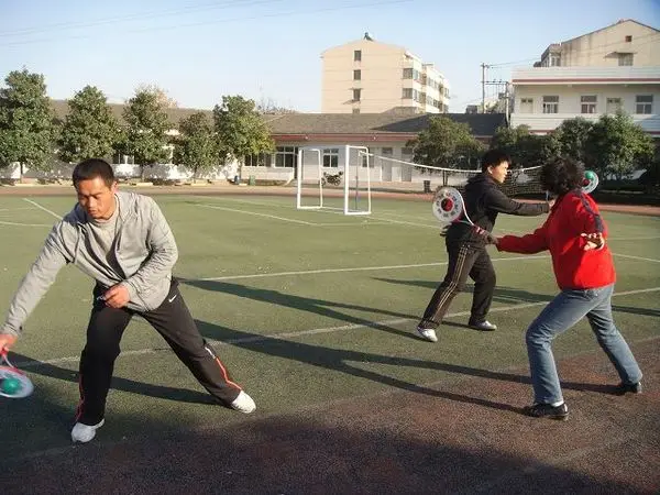 Китайский Kongfu китайский ушу боевые искусства Taiji Rouli мяч спорт, Tai Chi ракетки набор, 2 ракетки, 4 мяча, 1 мешок и сцепление ленты