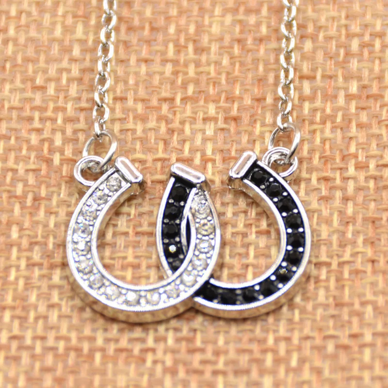 1 Pc Lucky Rhinestone Double Horse Hoof Horseshoe Pendant Necklace Jewellery Black White