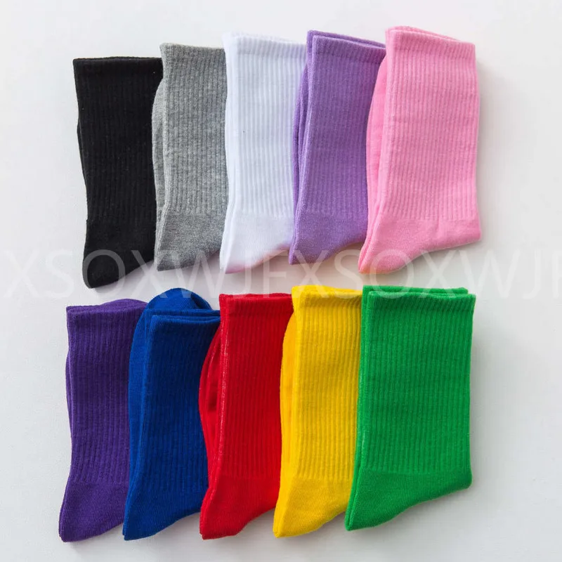 

New solid color cotton socks personality Harajuku candy color couple skateboard socks casual sports men's socks