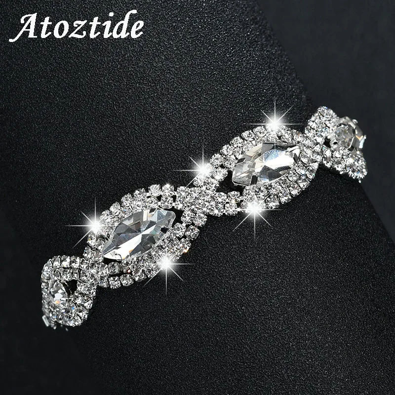 

Atoztide Fashion Water Drop Clear Crystal Bracelets For Women Shine Silver Color Rhinestone Tear Drop Bangle Christmas Gift