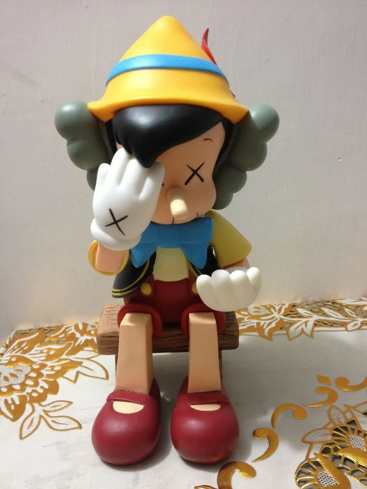 Hot Sell OriginaFake Kaws Companion Pinocchio&Jiminy Cricket Stand Pvc Resin Anime Action Figures With Box